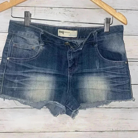 RSQ Maui High Rise Shorts - Picture 5 of 6